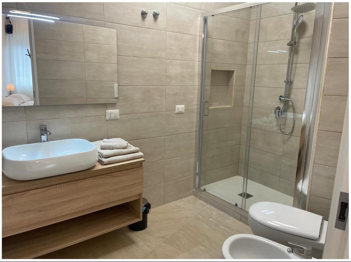 Aurelia'S Suite Napoli Esterno foto